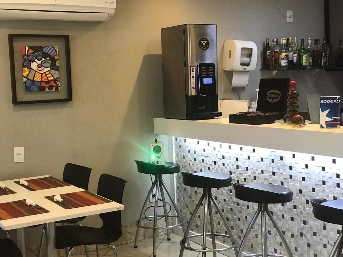 卡玛卡里广场酒店 Camaçari 外观 照片