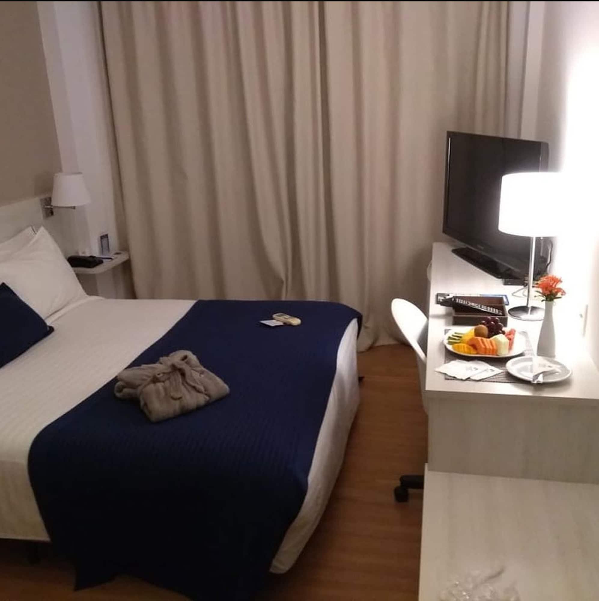 卡玛卡里广场酒店 Camaçari 外观 照片